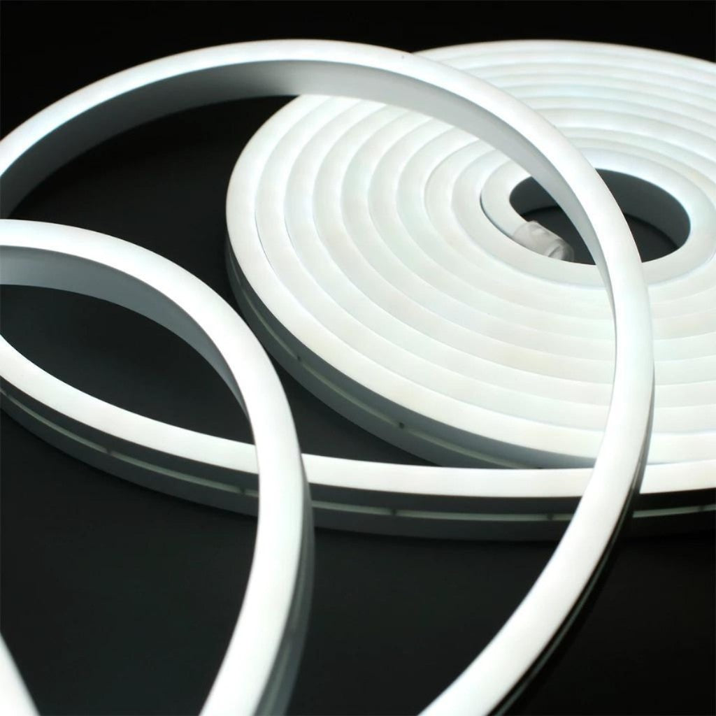 Fita de Led Mangueira Neon 5 Metros 22W Alto Brilho Flexivel 12V Siliconada IP65 Sem Fonte